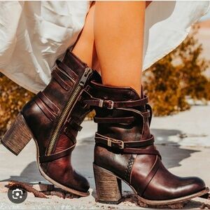 Freebird by Steven Baker Burgundy Brown Heeled Boots Size 5